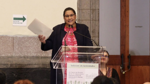 Lenia Batres se queda sin retrato tras escándalo; Corte admite errores en proceso