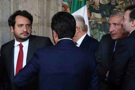 Socio de los hijos de AMLO cobra “moches” a empresarios beneficiados con contratos
