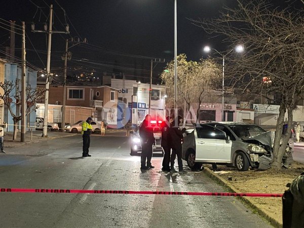 Sin confirmar identidad de víctima mortal tras accidente en la Juan Escutia: Komaba