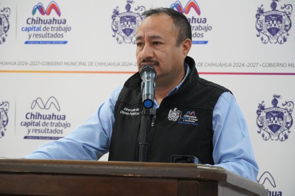 Puente Fuerza Aérea y Aldama con un avance del 25%:Rivas