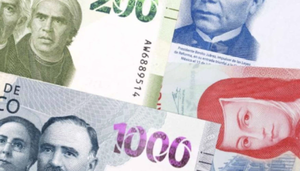 Peso mexicano mantiene tendencia positiva contra el dólar; cierra en 17.24 unidades