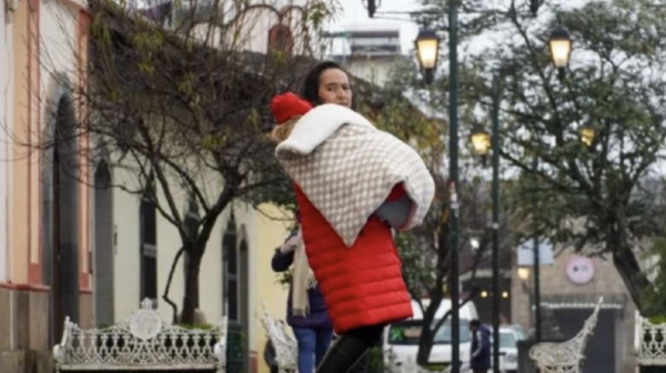 Lluvias fuertes, frío intenso, niebla y viento azotarán el miércoles a estas entidades