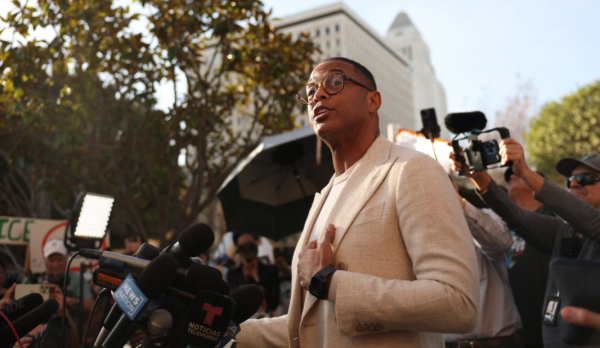 Liberan el periodista Don Lemon, detenido por cubrir protestas contra el ICE en Minnesota