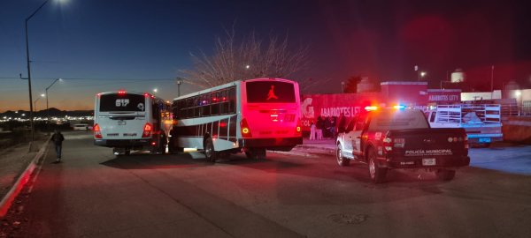 Sanción y posible cancelación de licencia a choferes involucrados en riña:Secretaría General