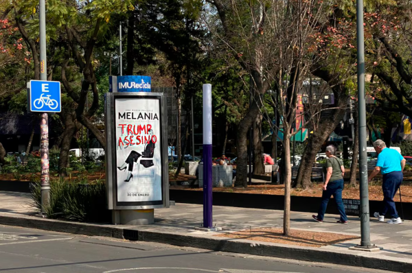 Salas vacías y pancartas grafiteadas: el desaire del público mexicano al documental de Melania Trump