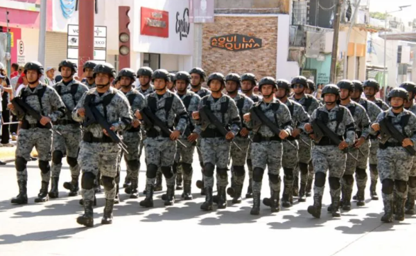 México blinda la frontera sur por crisis en Guatemala