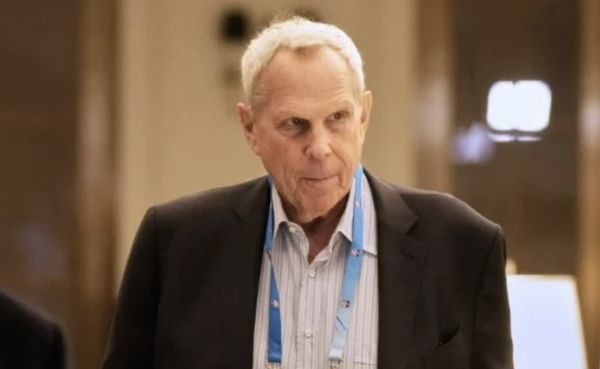 Copropietario de los New York Giants aparece en los últimos archivos publicados de Jeffrey Epstein