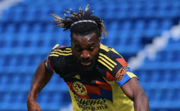 Saint-Maximin abandona el Club América tras ataques racistas a sus hijos