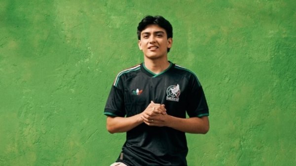 ¡Histórico! Gilberto Mora será el mundialista mexicano más joven de todos los tiempos con 17 años