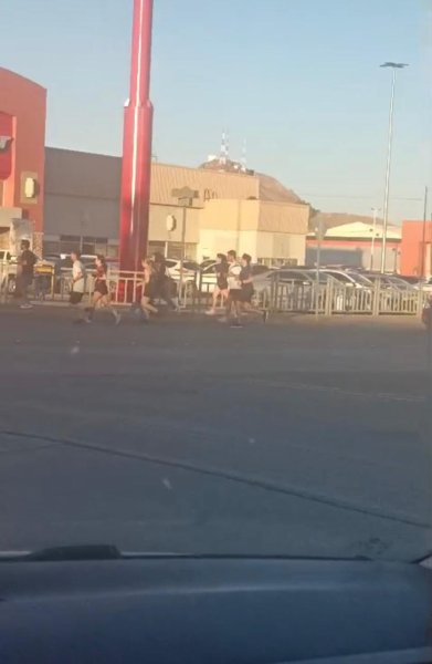 Denuncian riesgo vial por presencia de corredores en la Glorieta Pancho Villa