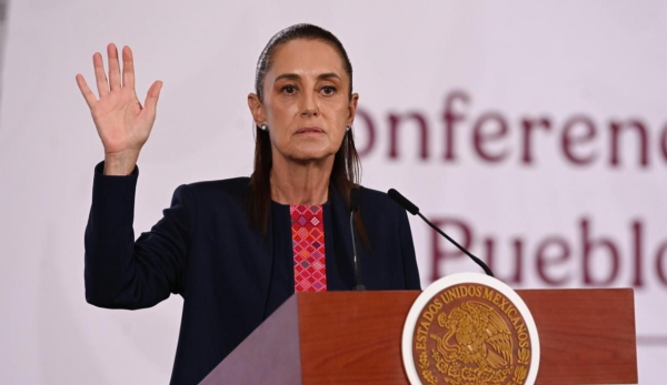 Ultraderecha colombiana acusa a Sheinbaum de intromisión electoral