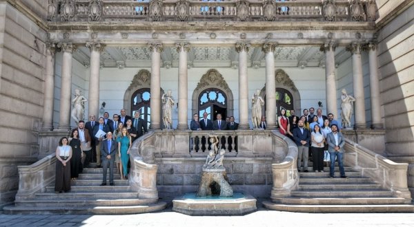 Fortalecen UACH y Universidad Complutense de Madrid cooperación académica con firma de convenio