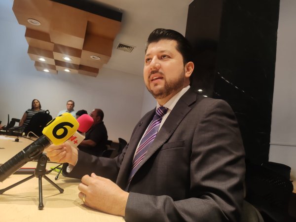 Tiene PCE 84% de abasto de medicamentos: Heriberto Miranda