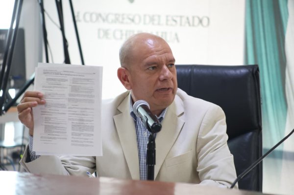 Propone Cuauhtémoc Estrada suspender subasta de viviendas estatales y privilegiar su enajenación a familias que las habitan