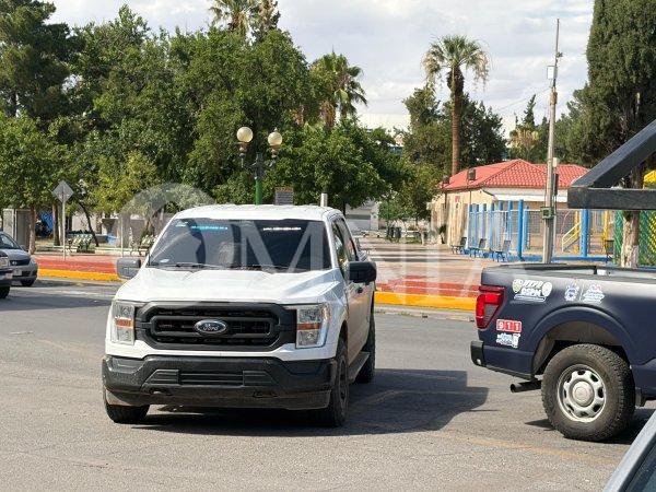 Atacan a balazos a dos hombres en taller mecánico de la colonia Cerro Grande
