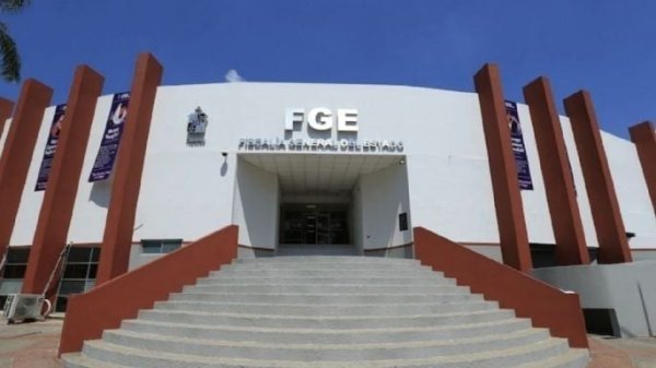 Aseguran en Villahermosa equipo de cómputo para hacer pornografía infantil; hay un detenido