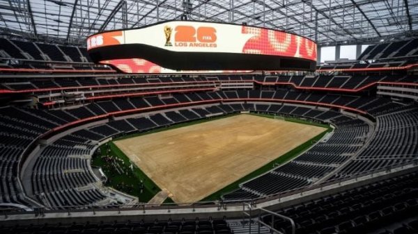 Sindicato de trabajadores del SoFi Stadium autoriza huelga a una semana del Mundial