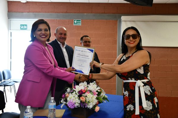 Clausuran programa Cuantrix con más de 16 mil estudiantes capacitados en programación