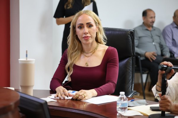 Brenda Ríos pregunta por cobertura y acceso al transporte público en Chihuahua capital