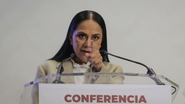 Ariadna Montiel arremete contra el PAN por denuncias contra AMLO