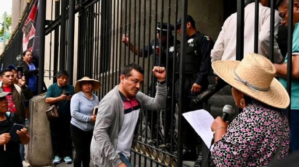CNTE retoma diálogo en Gobernación; esperan “respuestas concretas”
