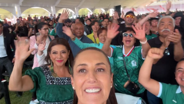 Sheinbaum SÍ va al Fan Fest... de la Gustavo A. Madero: Llega con Brugada al Deportivo Hermanos Galeana