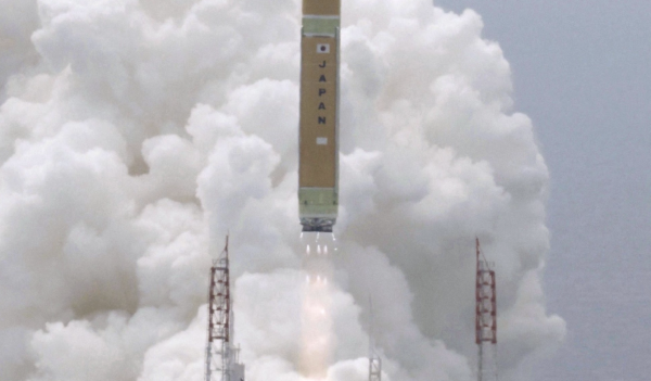 Japón lanza con éxito su cohete insignia H3 con seis satélites a bordo