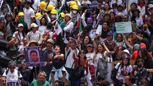 Ante las burlas de Sheinbaum, buscadoras señalan que su gobierno las revictimiza y minimiza su tragedia