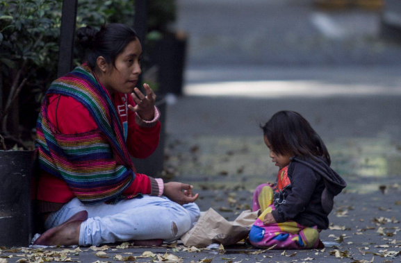 Aumenta 5.1% la línea de pobreza por ingresos en México durante mayo de 2026