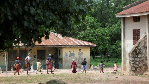 Sujetos armados en Nigeria matan al menos 17 agricultores y hieren a otros 13