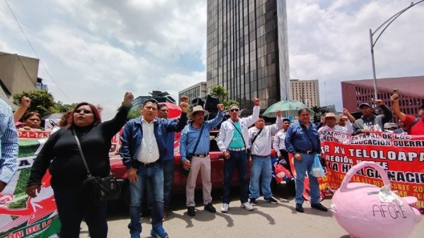 Maestros de la CNTE no descartan regresar a las calles liberadas del plantón y tomar Paseo de la Reforma