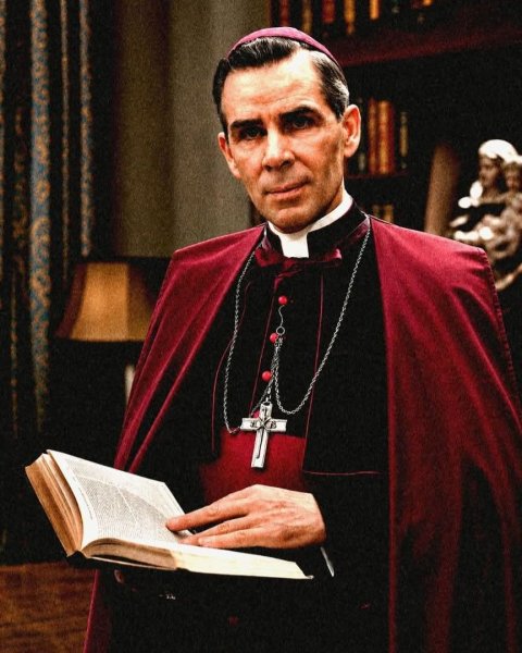 Articulo de Monsenor Fulton J. Sheen,  proféticamente escrito en 1948