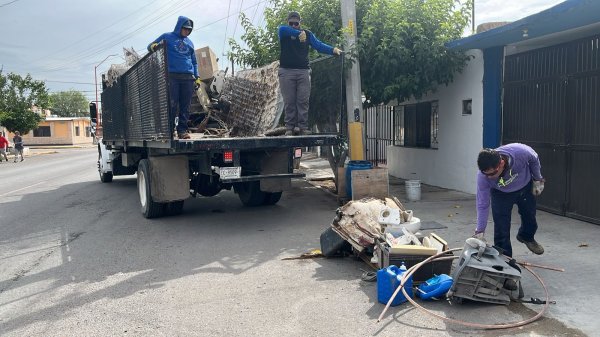 Retiran más de 13 toneladas de desechos con Destilichadero en el sector Poniente de Delicias