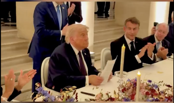 Trump firma el acuerdo con Irán para poner fin a la guerra (Video)
