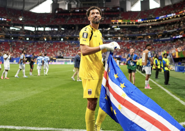 Mamá de Vozinha, portero sensación de Cabo Verde, recibe visa para ver jugar a su hijo