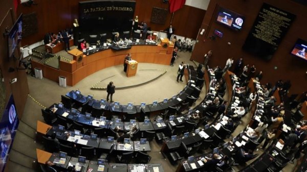 Aprueban otras 13 licencias a legisladores de Morena y aliados para buscar candidaturas a gubernaturas en 2027