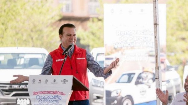 Gobernador de Durango niega que EU le retirara su visa, pero reconoce que está bajo alerta amarilla