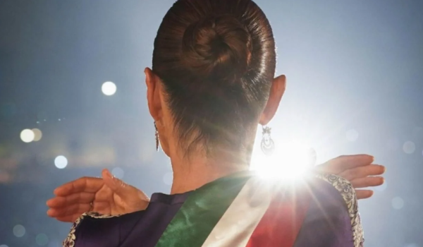 Millones para El Grito; migajas para hospitales, universidades y desaparecidos