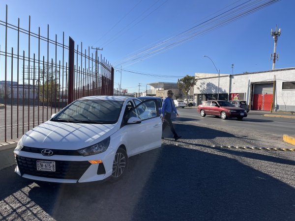 Solo un acceso para ingresar al informe de Maru genera caos vial