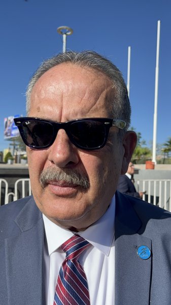 Destacan comerciantes apoyo de Maru a pequeñas empresas por reducción del 40% del ISN