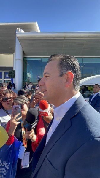 Califica alcalde de “grotescos” los comentarios del asesor de Brenda Ríos