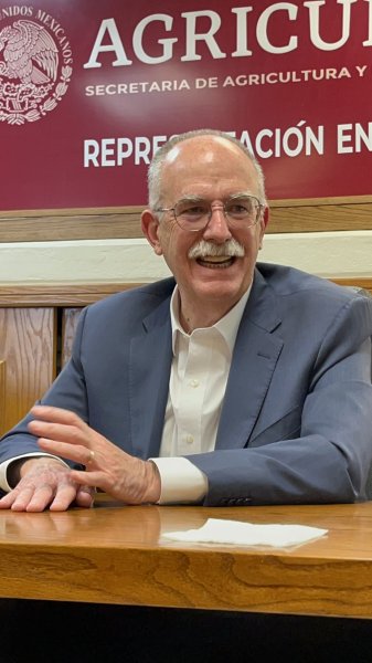 Reitera Federación diálogo permanente con EE. UU. para apertura fronteriza al ganado en pie