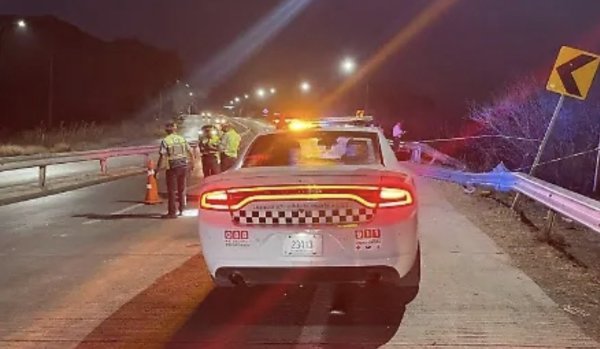 Muere hombre de 37 años en volcadura sobre la carretera Chihuahua–Aldama