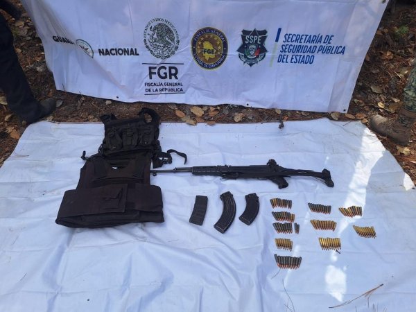 Asegura SSPE armamento y equipo táctico en operativo interinstitucional en Guadalupe y Calvo