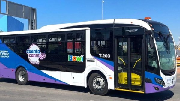 Bajan a usuaria del Bowí por conducta agresiva hacia pasajeros