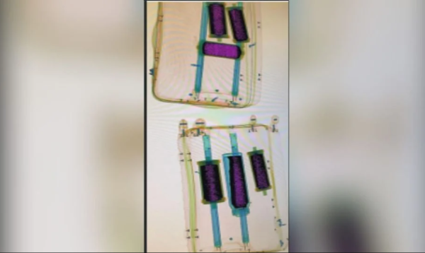 Aseguran 10 envases con mercurio en el AICM que eran transportados por un extranjero
