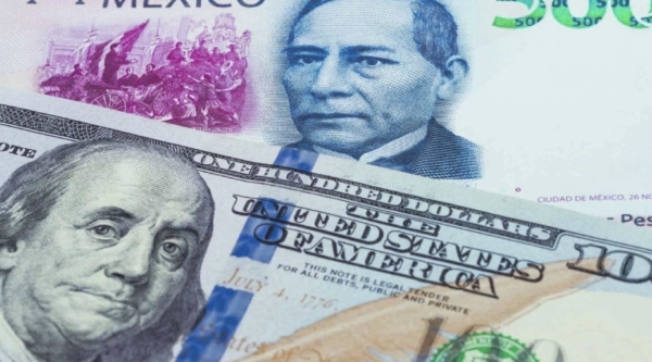 Peso se depreció frente al dólar por tercera jornada