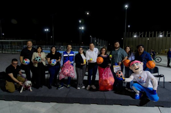 Inaugura Bonilla cancha de tenis en parque Haciendas del Real