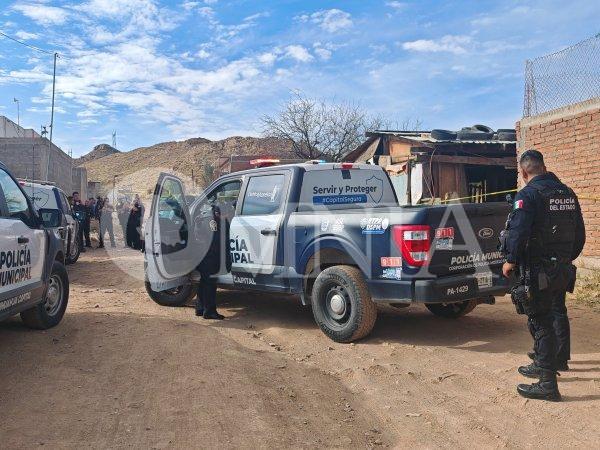 Lo encuentran sentado sin vida en vivienda de la Jorge Barouse
