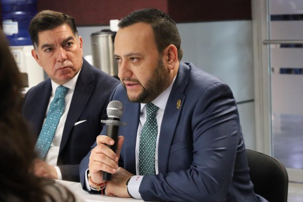 Propone Arturo Medina incluir a ejidos forestalmente responsables en el Premio Medioambiental 2026